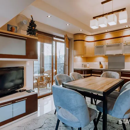Bursztyn Mozaika Dwupoziomowy Z Kominkiem Apartment *